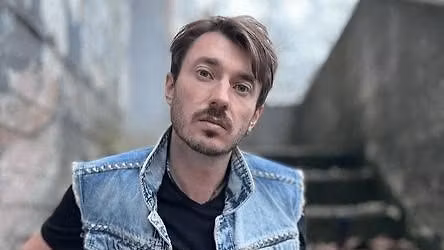 Krissy Matthews Guitar Heroes