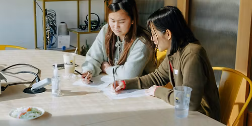 Vietnamese Heritage Speaker Conversation Circle (Intermediate)