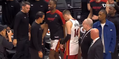 Miami Heat at Portland Trail Blazers at Moda Center