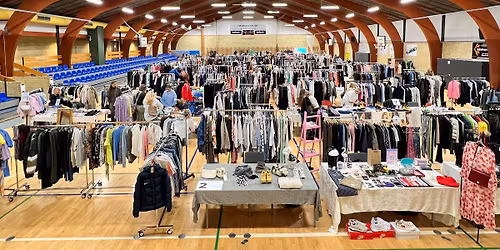 Vemmelev Second Hand T\u00f8j Bazar