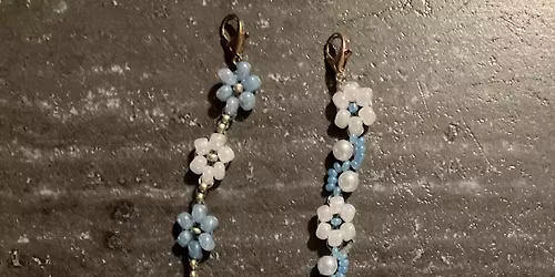 Galaxky vyr\u00e1b\u00ed d\u00e1re\u010dky pro Darov\u00e1\u010dek