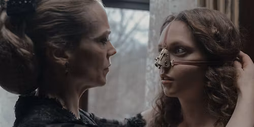 Den stygge stes\u00f8steren p\u00e5 35mm med regiss\u00f8rtreff