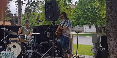 GMOD (Galynne and Markondrums) at Gilligans in Chetek