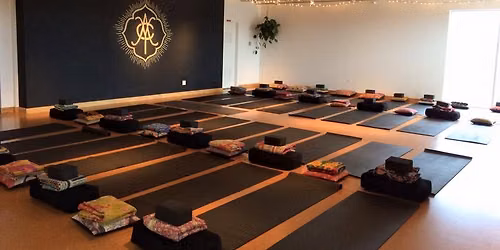 Advanced Yoga Teacher Training 