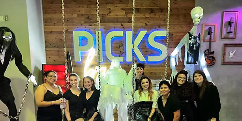 \ud83c\udfa4Live Music: Chicana band feat. Llamativa \ud83d\udc83