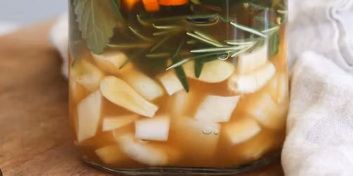 Wellbeing Wednesday: Fire Cider Making