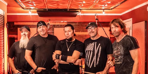 9ZER\u00d8LIVE bringing it back to Tako Tiki! \ud83c\udf34