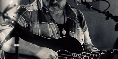Solo Acoustic @ The Sandbar and Grill in Tacoma, WA
