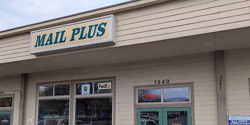 Mail Plus Open House & Community Celebration