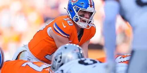 Broncos vs Las Vegas Raiders