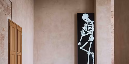 Ekskursija po parod\u0105 \u201eAtbuli griau\u010diai\u201c su kuratoriumi 