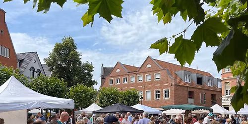 B\u00fcchermarkt in L\u00fcdinghausen