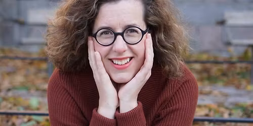 Inspirationskv\u00e4ll inf\u00f6r kl\u00e4dbytardagen: K\u00f6pstopp med Emilia och inl\u00e4mning kl\u00e4der