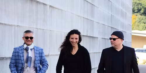 MUKAVA @ PROUD Caf\u00e9