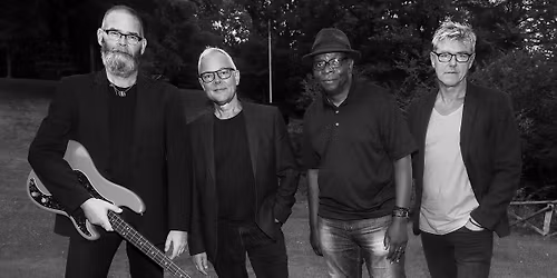 UFFE STEEN OG JAMES LOVELESS i SHADES OF BLUE, 8\/5 - 2026