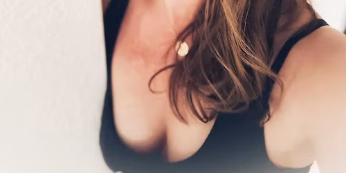 Ali Bohannon @ Mraz Brewing Company 