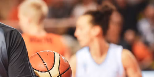 South Dakota Coyotes at Portland State Vikings Womens Basketball
