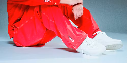 FAV\u00c9 - Le Bikini