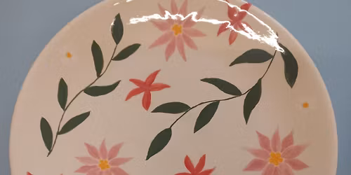 FULLY BOOKED -Pottery painting Evening- The Horseshoe  C\/S