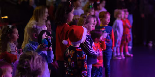 T\u2019was the Gig Before Christmas