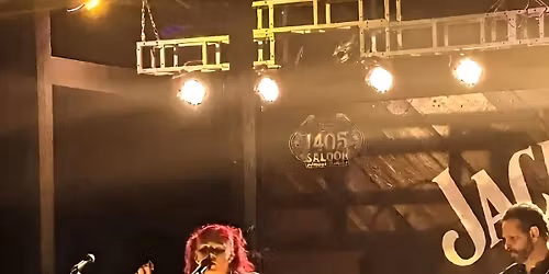 Gnarly Quinn rocks the Doghouse! Venue Debut - Daytona Speedweek 2026!