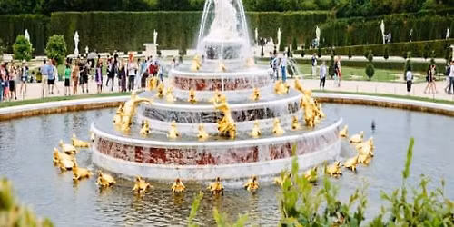 VIP Versailles Bike Experience with Private Kings Apartment Tour