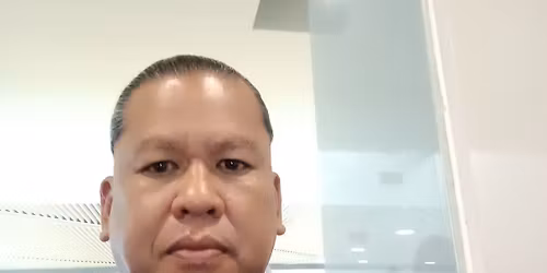 walking in Quezon City Circle Park