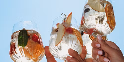 YACHT CLUB POOL PARTY