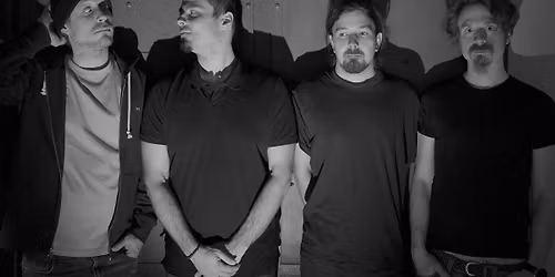 ALASZKA @ L\u00e1mp\u00e1s