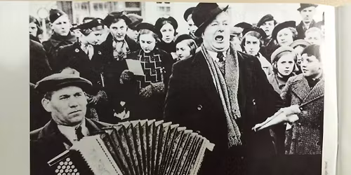 In de ronde - lokale folklore in liekes en muziekskes - elke derde zondag