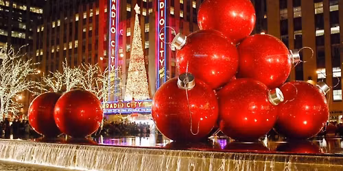 Christmas in New York City - 2025 ( Leaves out of Jefferson Hills, PA)