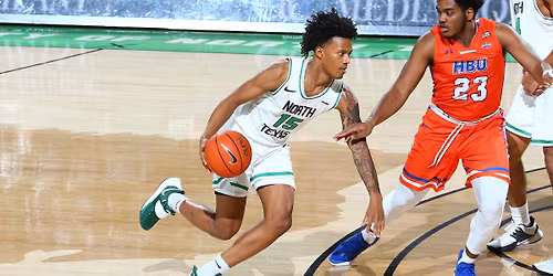 Parking North Texas Mean Green at Loyola Chicago Ramblers Mens Basketball