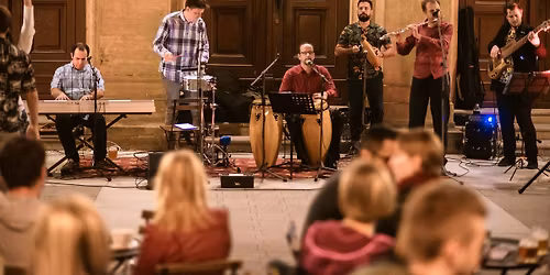 LATINO P\u00c1RTY SE SABOR LATINO \u2013 COMBO