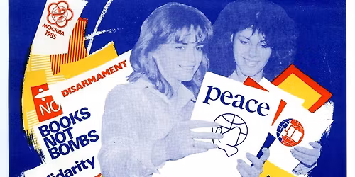 Between Mass University and the Cold War Agenda