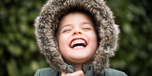 LE RIRE EST UNE F\u00caTE - RETROUVEZ VOTRE \u00c9LAN VITAL PAR LE RIRE