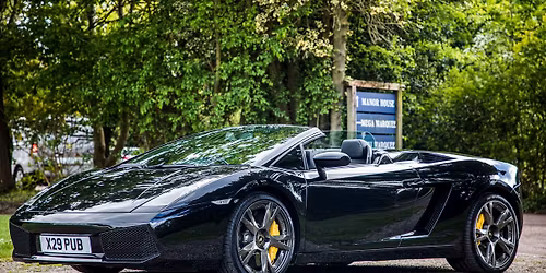 CLASSIC CAR MEET x CHIGWELL SUMMER FEST - 