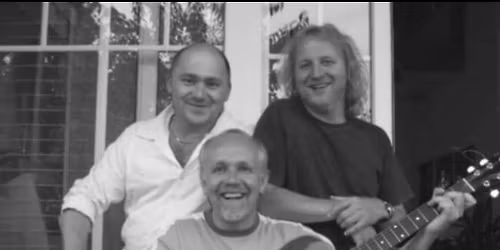 Upsaits LIVE in der Lounge