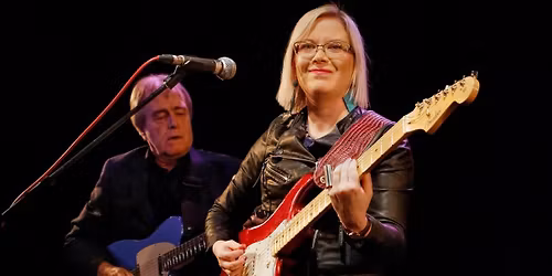 Kitaraklubilla Eeva \u00c4\u00e4rel\u00e4 & Harri Louhensuo duo