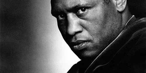 Call Robeson - A life, with songs, performed by Tayo Aluko