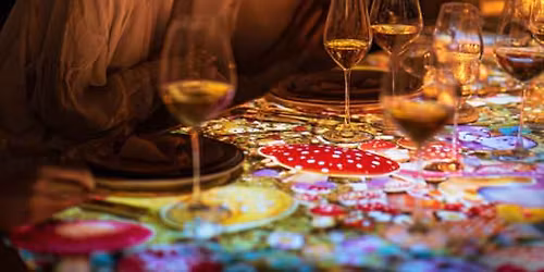 Sensory Feast: An Immersive Dining Experience with Alice in Wonderland