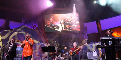 Nightshift RETURNS to the WOLF DEN at Mohegan Sun! 