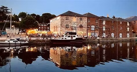 Great Western Morris dances at the Topsham Brewery, Exeter Canal Basin