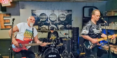 Whiskey Bizkit at Kenny's Garage 