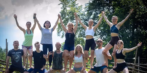 AcroYoga Classes K\u00f8benhavn