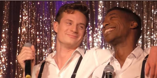 Duotone \u2013 A Magical Christmas