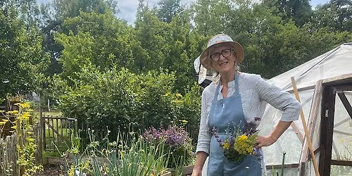 Etablering og stell av \u00f8kologisk kj\u00f8kkenhage- et grundig heldagskurs