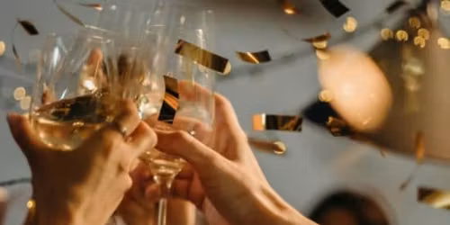 Jantar e Festa de Passagem de Ano