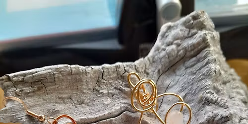 Freeform Wire Pendant and Earring Class