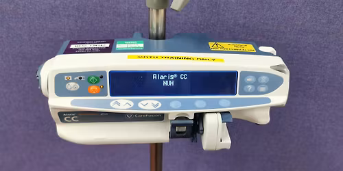 Alaris CC (PAEDS\/NEONATAL) Syringe Pump - AT\/A - QMC