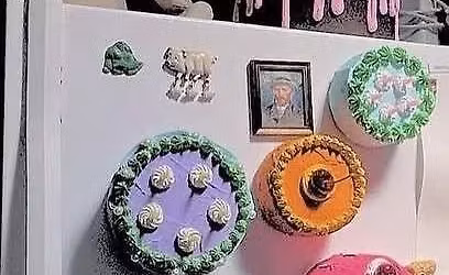 CraftRiot! Fake Cakes with Lily!